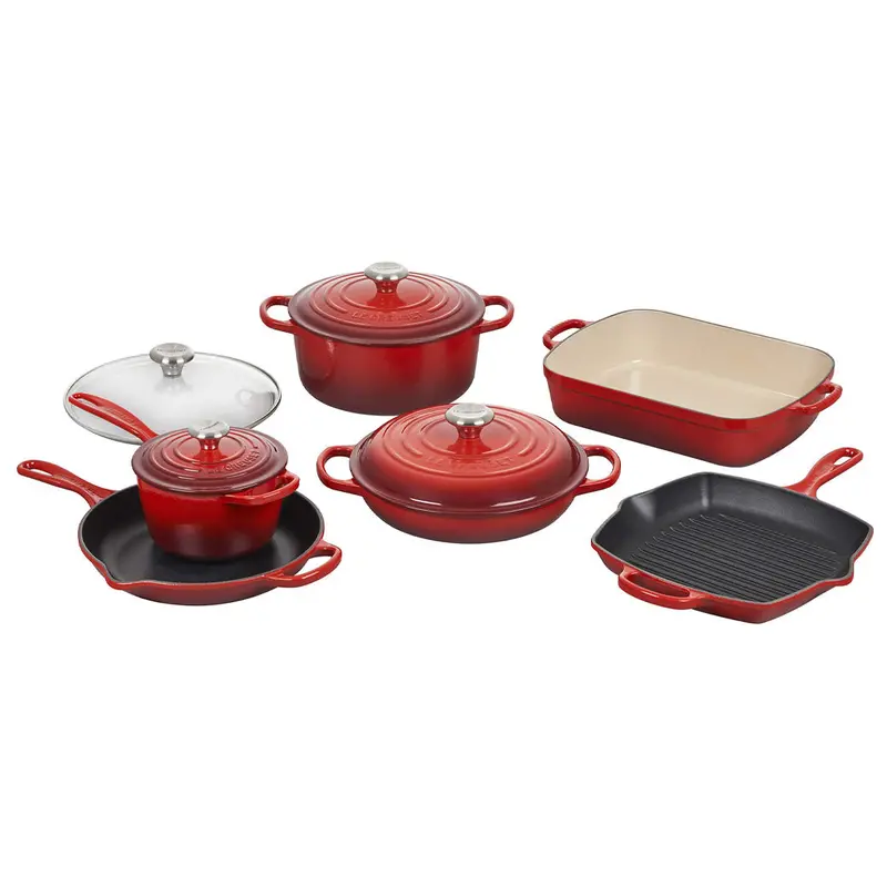 Le Creuset 10-Piece Signature Enameled Cast Iron Cookware Set 1