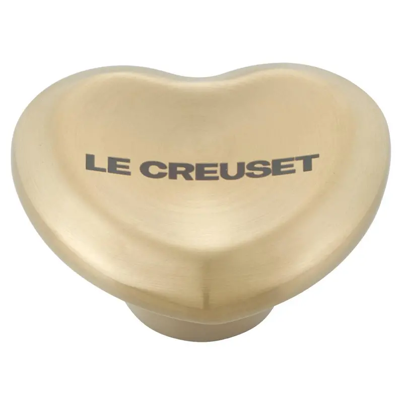 Le Creuset Figural Heart Knob In Light Gold – Large (45Mm Diameter) 1