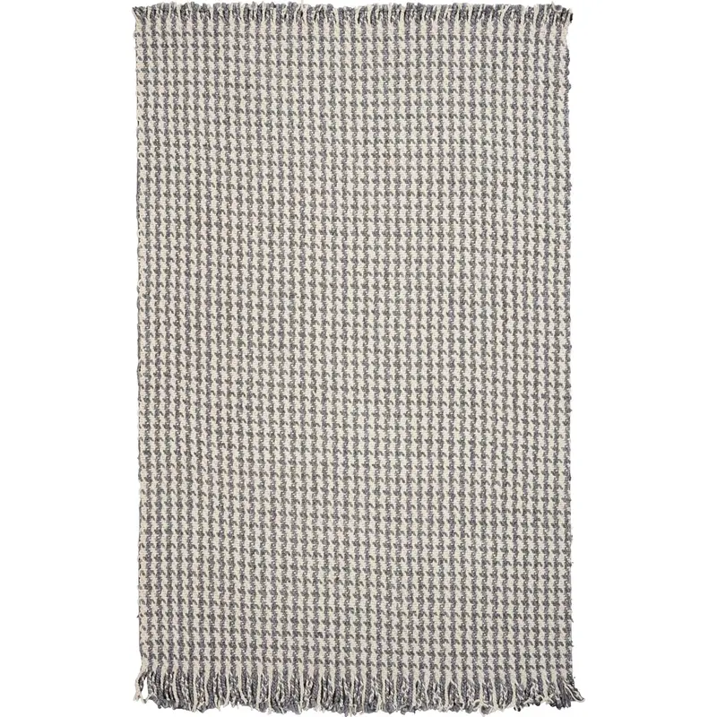 Maui Houndstooth 5X8 Foot Area Rug 1