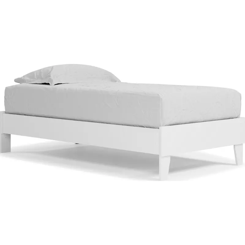 Piperton Twin-Size White Platform Bed 1