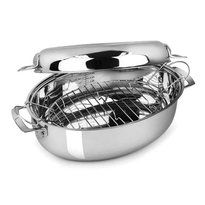 Viking 9-Quart Oval Roasting Pan With Induction-Compatible Lid & Rack 1